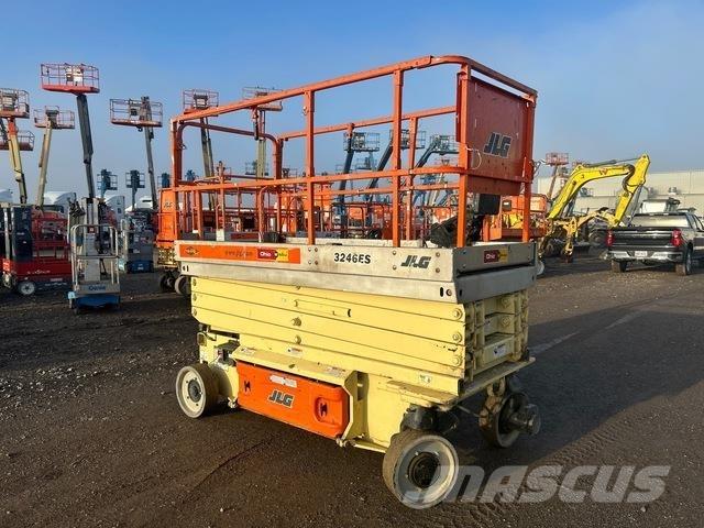 JLG 3246ES Ножични работни платформи