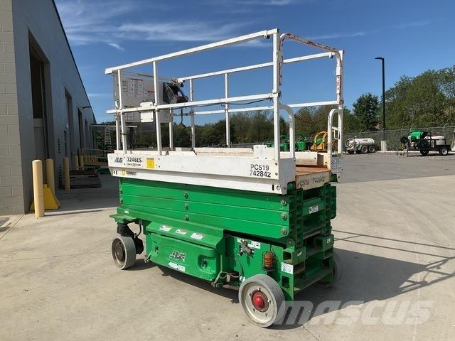 JLG 3246ES Ножични работни платформи