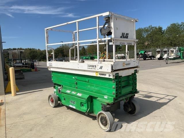 JLG 3246ES Ножични работни платформи