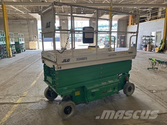 JLG 3246ES Ножични работни платформи