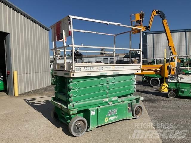 JLG 3248RS Ножични работни платформи