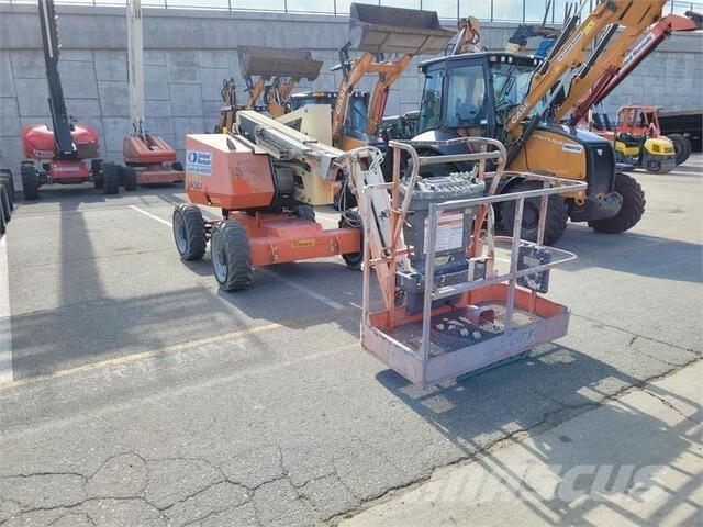 JLG 340AJ Съчленени стрелови подемници