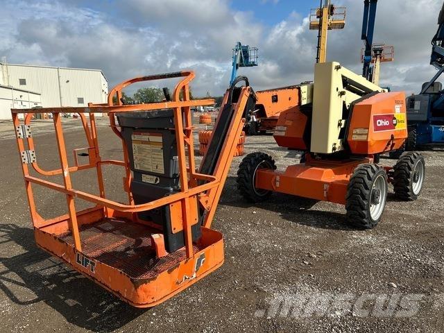 JLG 340AJ Съчленени стрелови подемници