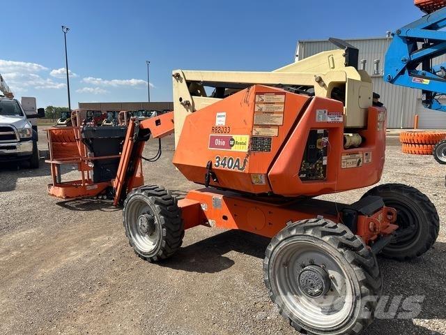 JLG 340AJ Съчленени стрелови подемници