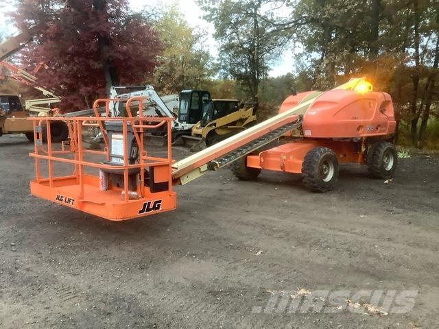 JLG 400S Телескопични повдигачи
