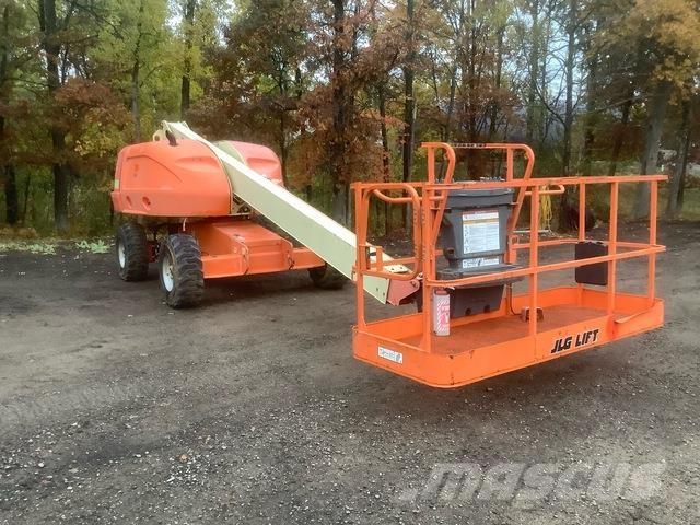 JLG 400S Телескопични повдигачи
