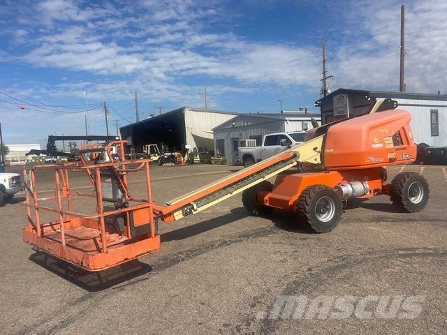 JLG 400S Телескопични повдигачи
