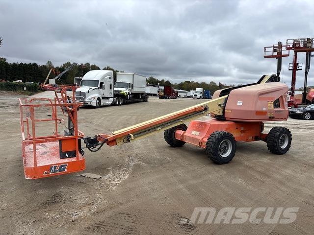 JLG 400S Телескопични повдигачи
