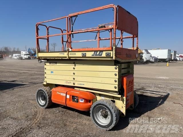 JLG 4069LE Ножични работни платформи
