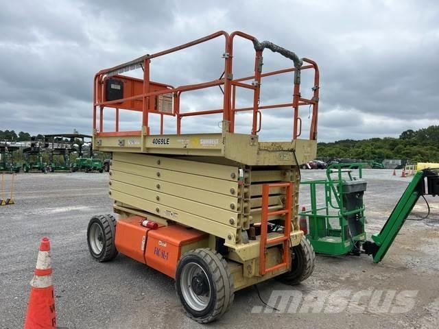 JLG 4069LE Ножични работни платформи