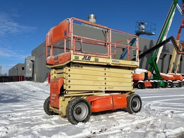 JLG 4069LE Ножични работни платформи