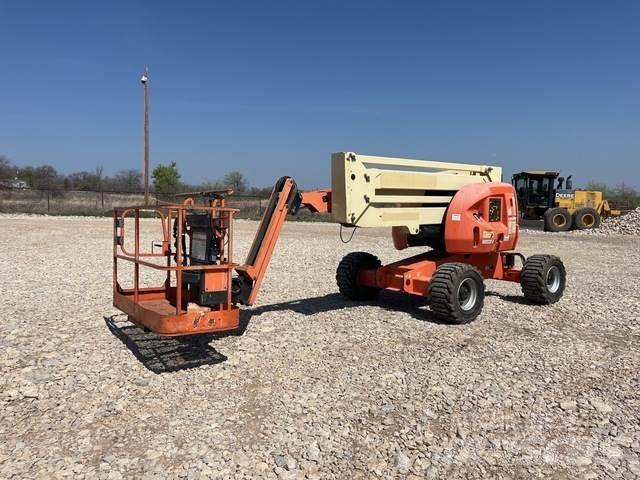JLG 450AJ Съчленени стрелови подемници