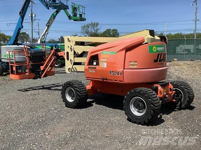 JLG 450AJ Съчленени стрелови подемници