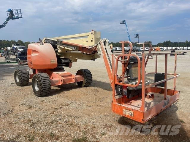 JLG 450AJ Съчленени стрелови подемници