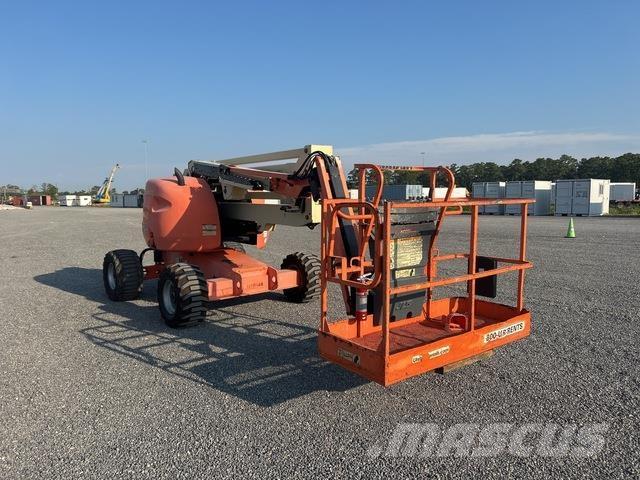 JLG 450AJ Съчленени стрелови подемници