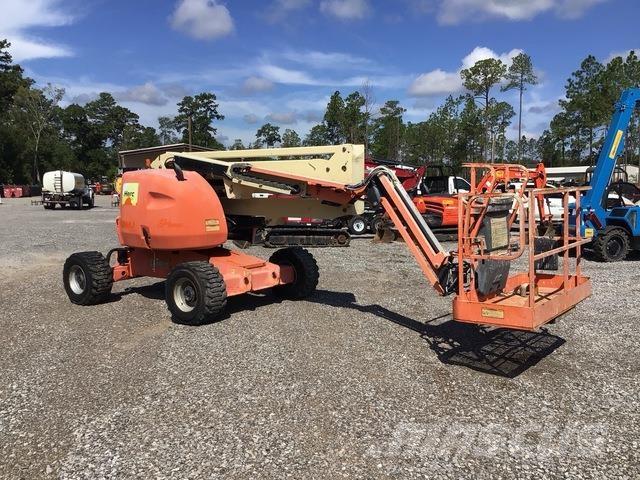 JLG 450AJ Съчленени стрелови подемници