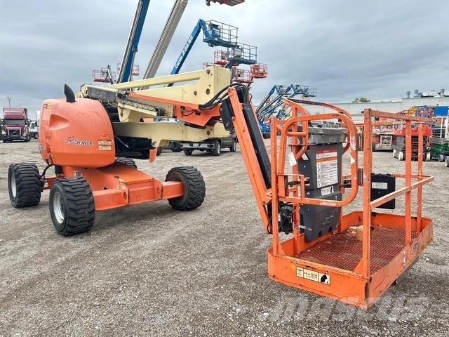 JLG 450AJ Съчленени стрелови подемници
