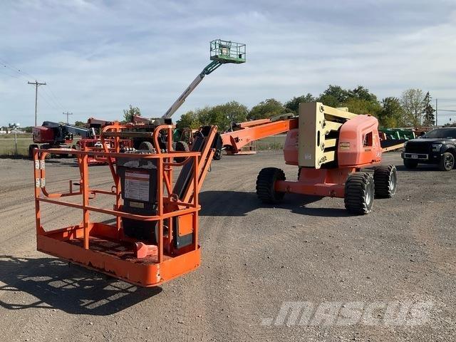 JLG 450AJ Съчленени стрелови подемници