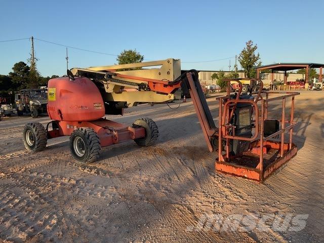 JLG 450AJ Съчленени стрелови подемници