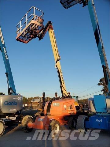 JLG 460SJ Телескопични повдигачи
