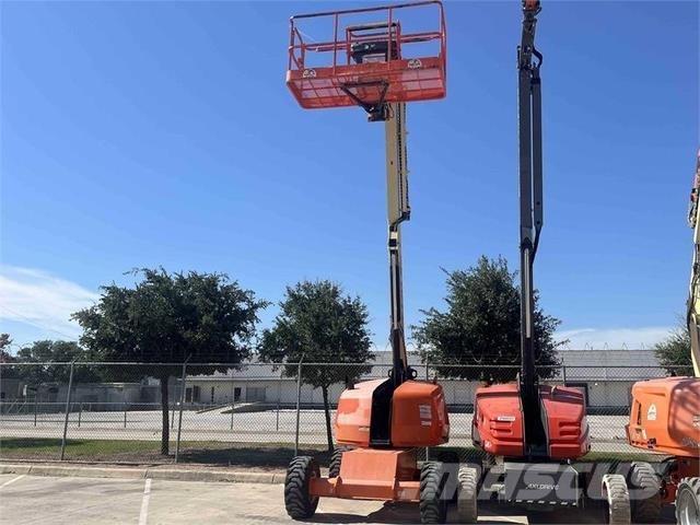 JLG 460SJ Телескопични повдигачи
