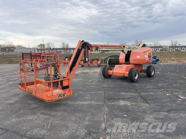 JLG 460SJ Телескопични повдигачи
