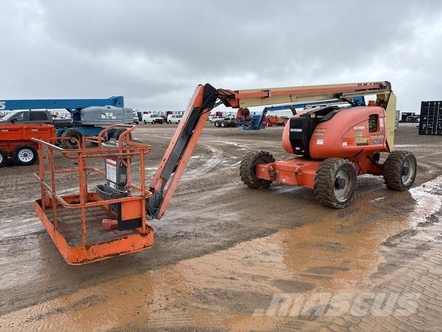 JLG 600AJ Съчленени стрелови подемници