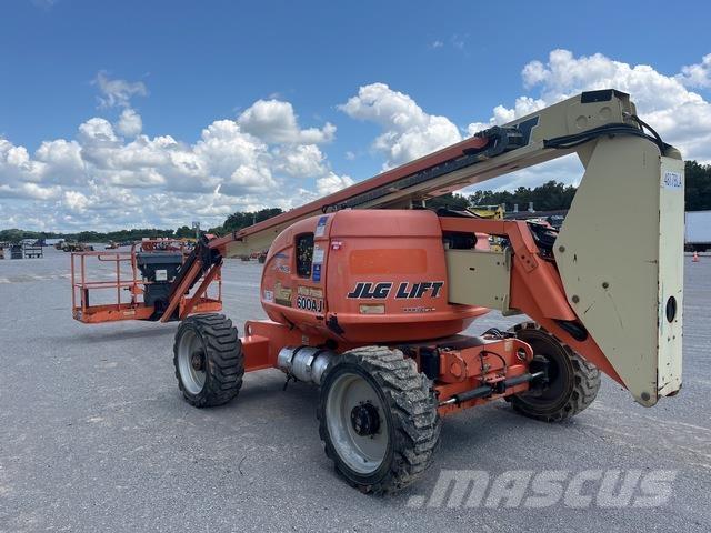 JLG 600AJ Съчленени стрелови подемници