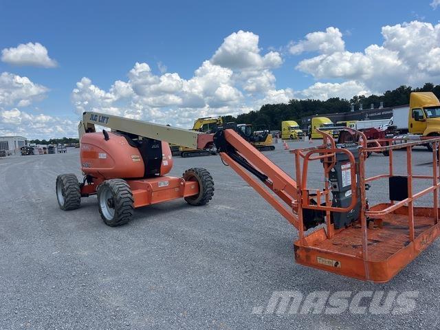 JLG 600AJ Съчленени стрелови подемници