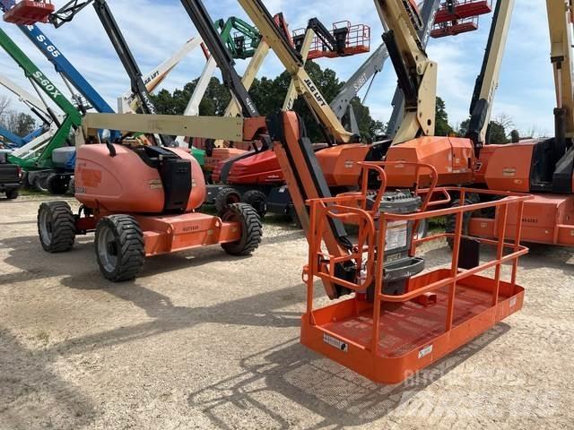 JLG 600AJ Съчленени стрелови подемници