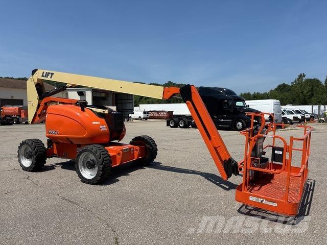 JLG 600AJ Съчленени стрелови подемници
