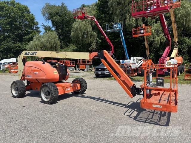 JLG 600AJ Съчленени стрелови подемници