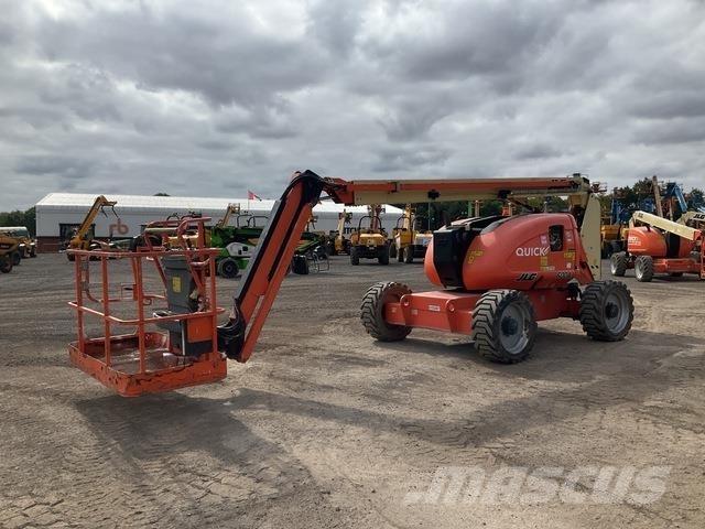 JLG 600AJ Съчленени стрелови подемници