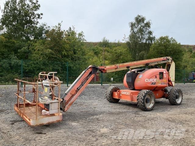 JLG 600AJ Съчленени стрелови подемници