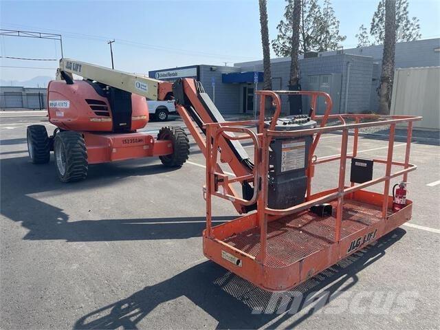 JLG 600AJ Съчленени стрелови подемници