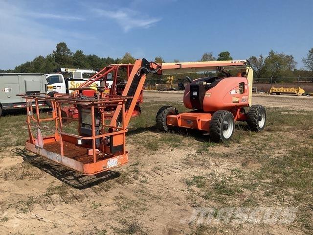 JLG 600AJ Съчленени стрелови подемници