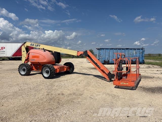 JLG 600AJ Съчленени стрелови подемници