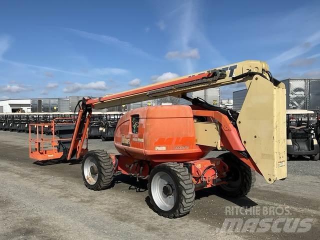 JLG 600AJN Съчленени стрелови подемници