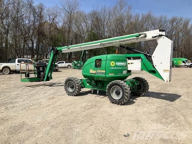 JLG 600AJN Съчленени стрелови подемници