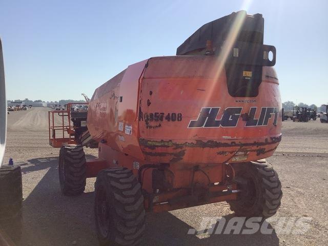 JLG 600S Телескопични повдигачи
