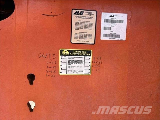 JLG 600S Телескопични повдигачи
