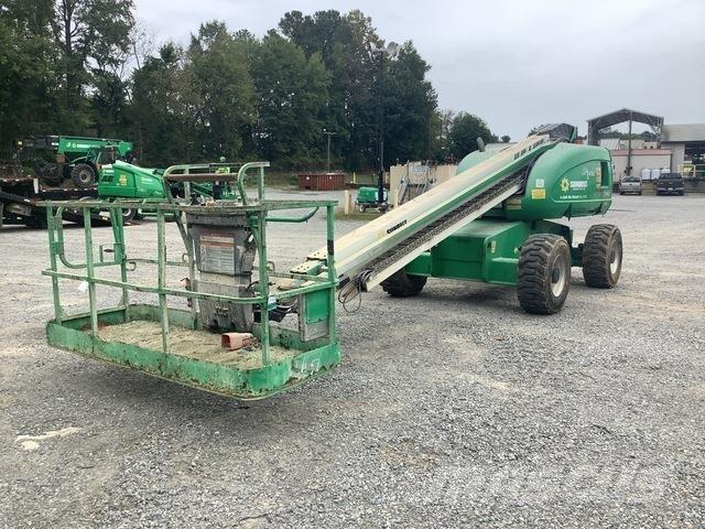 JLG 600S Телескопични повдигачи

