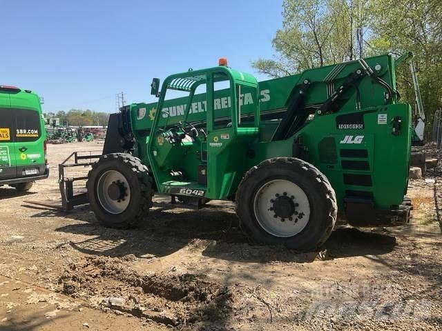 JLG 6042 Телескопични товарачи