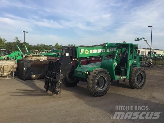JLG 6042 Телескопични товарачи