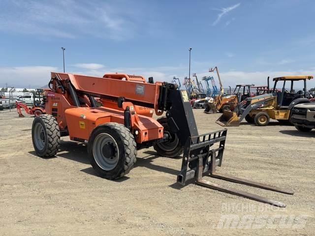 JLG 6042 Телескопични товарачи