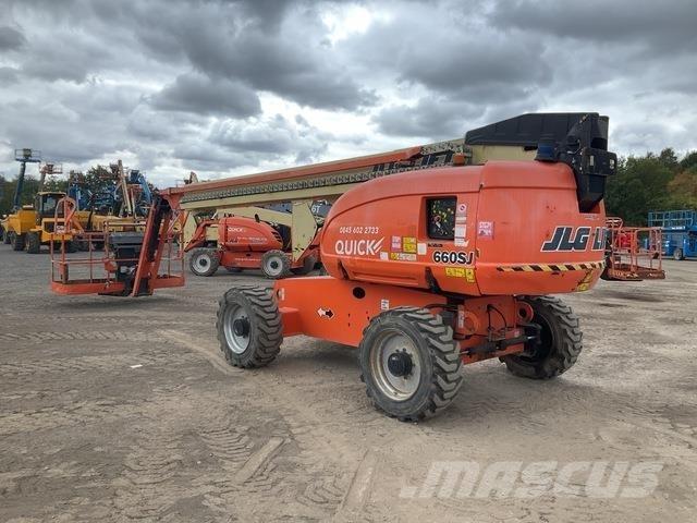 JLG 660SJ Телескопични повдигачи
