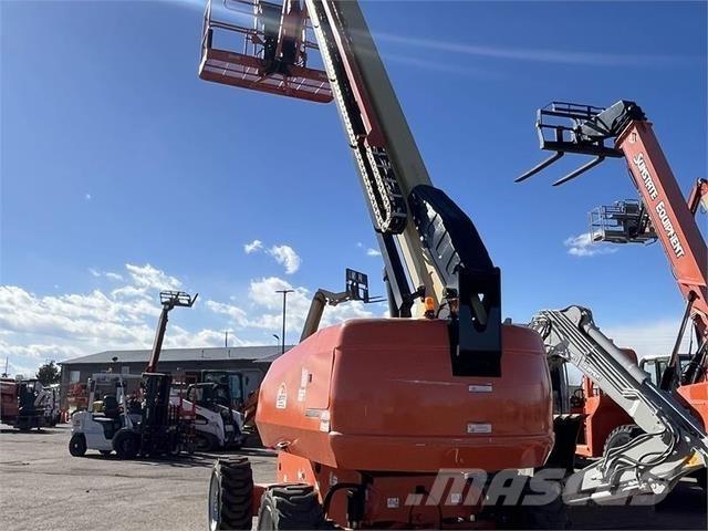 JLG 660SJ Телескопични повдигачи
