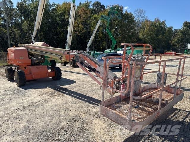 JLG 660SJ Телескопични повдигачи
