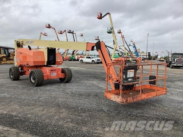JLG 800 AJ Съчленени стрелови подемници