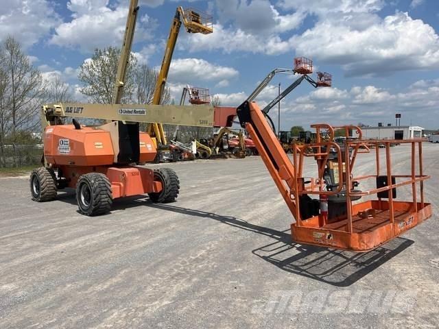 JLG 800 AJ Съчленени стрелови подемници